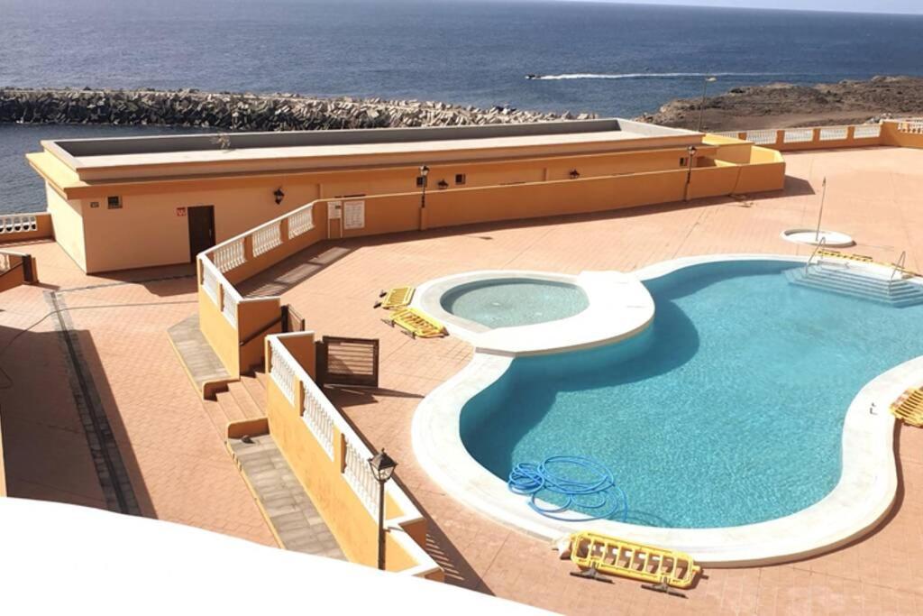 Apt Con Piscina Playa Roja, La Restinga Dış mekan fotoğraf